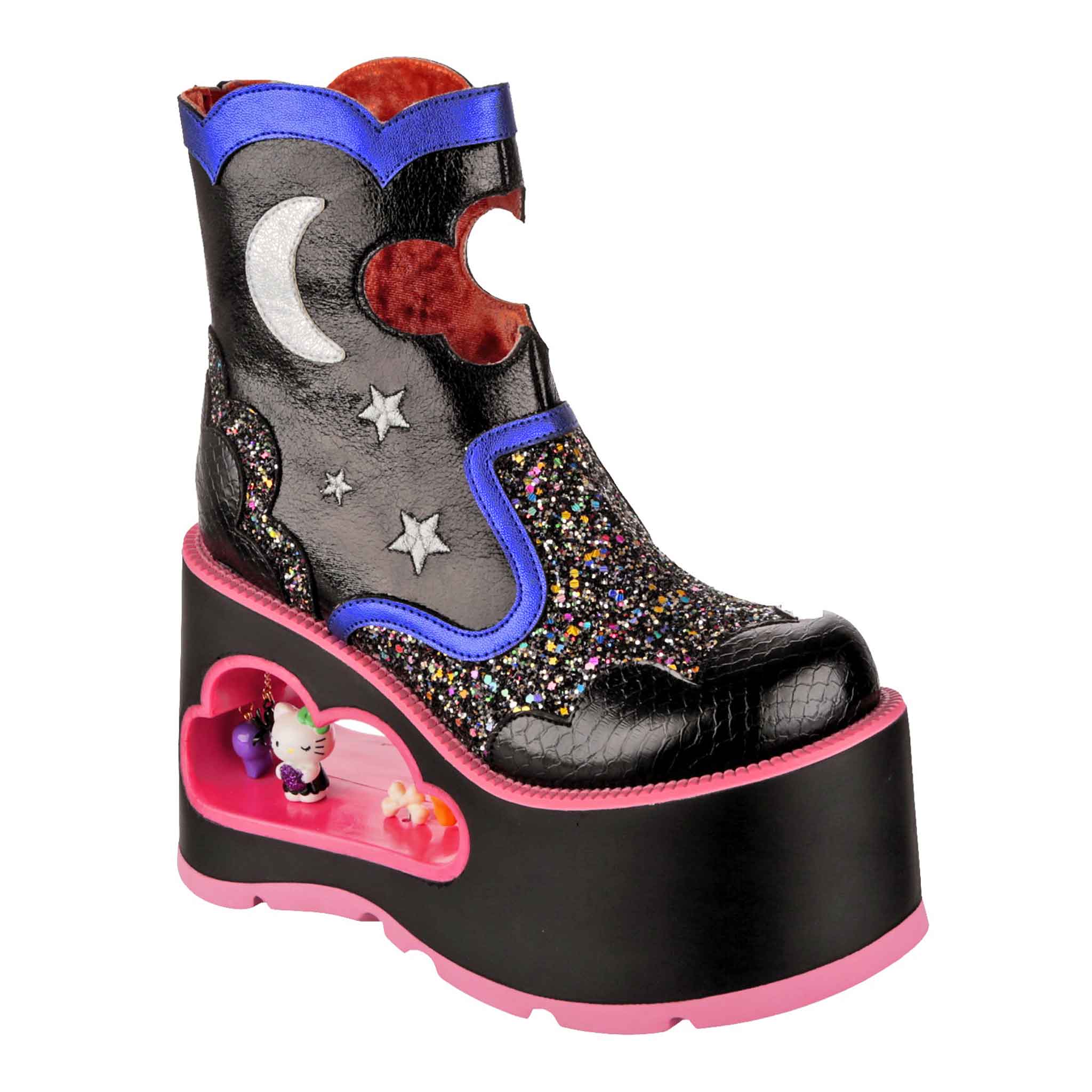 Kitty Cavern, Y2K Platform Boots