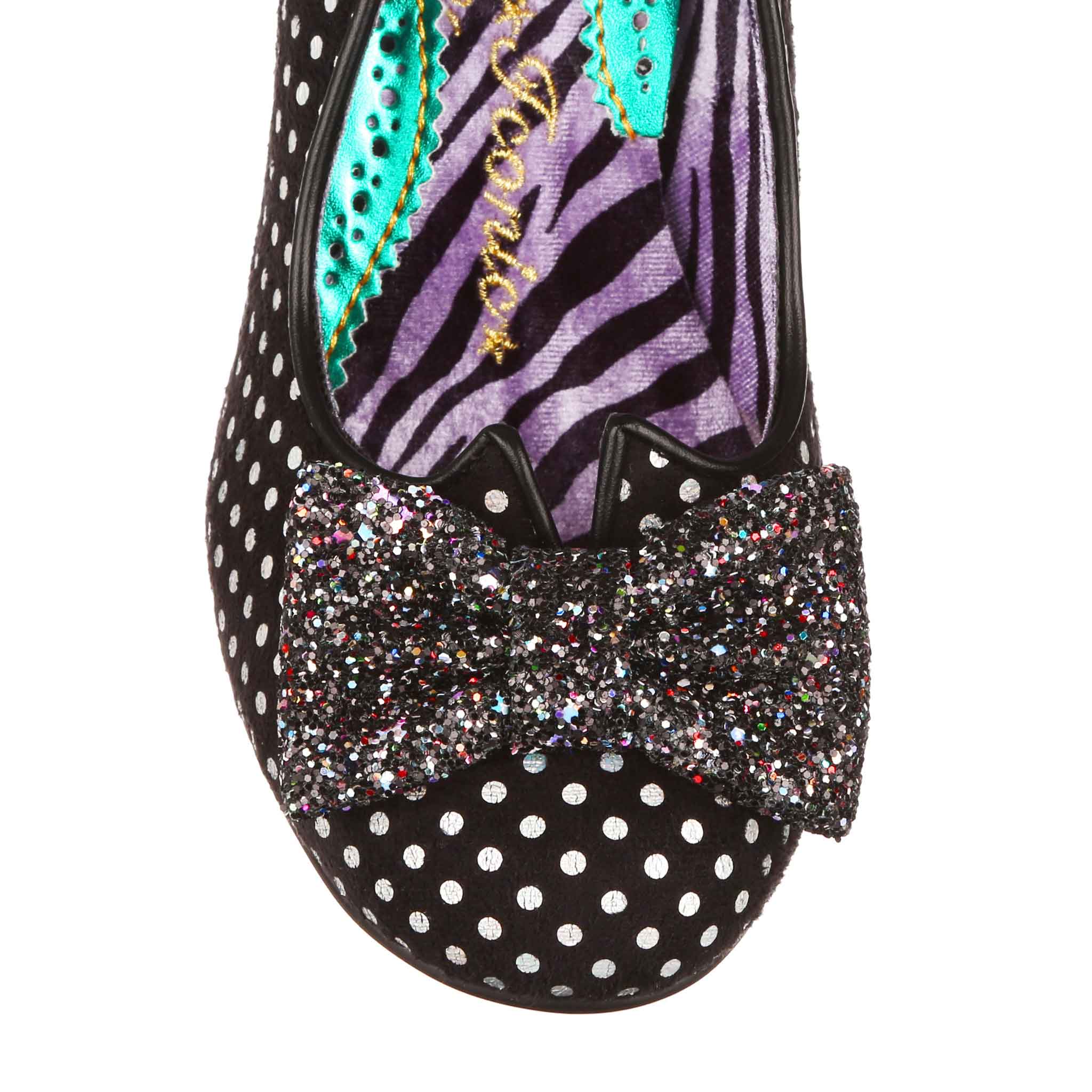 Dazzling Diva Wide Fit