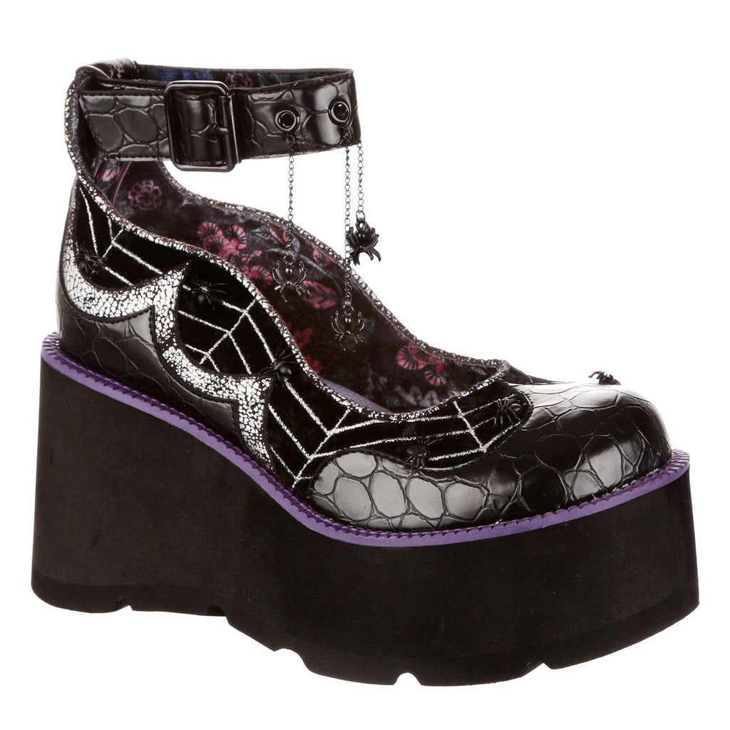 Shoes on the web sales