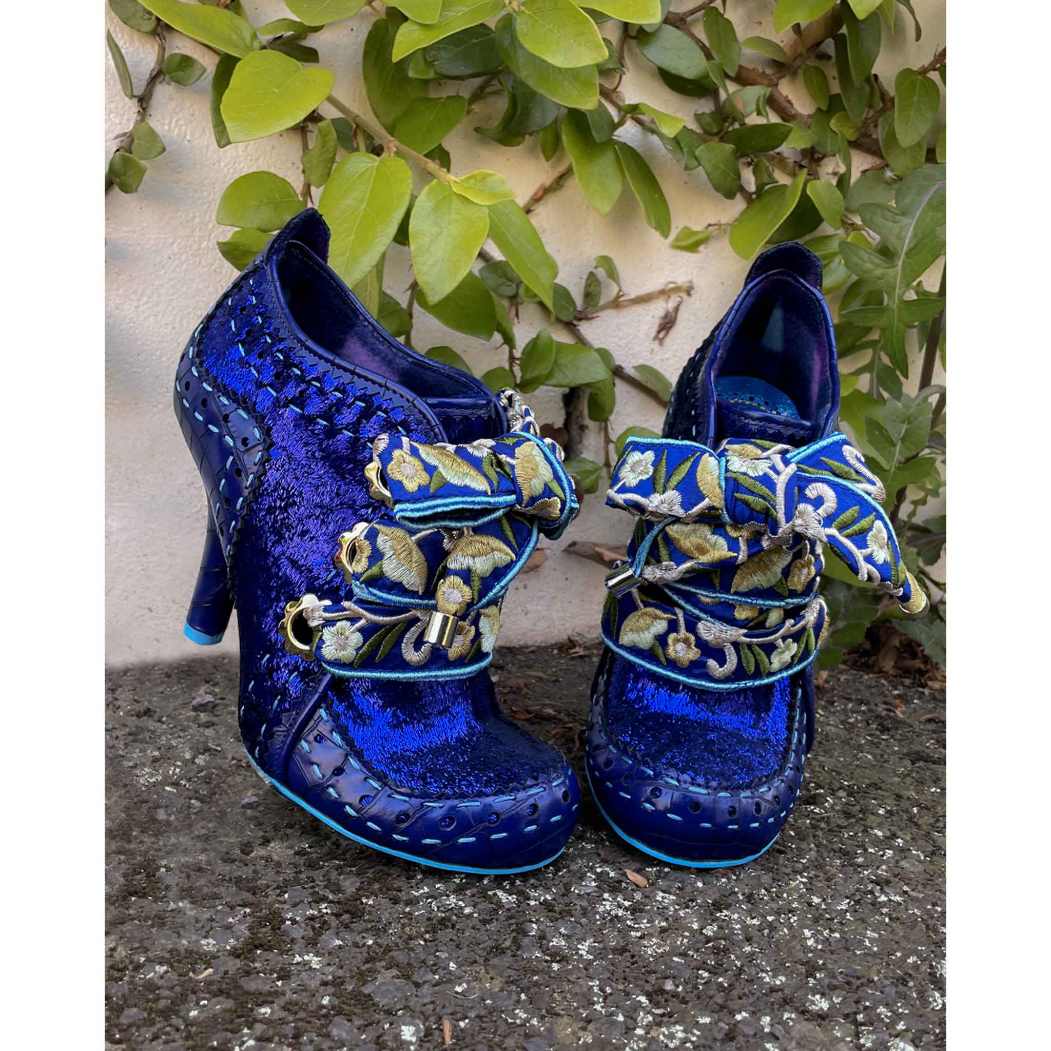 Abigails Flower Party